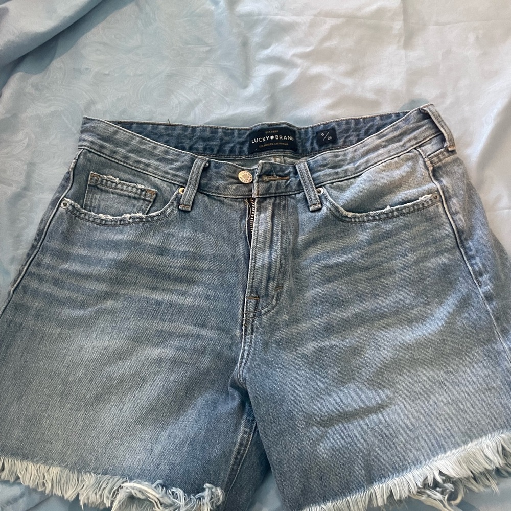 Lucky Brand Jean shorts Size 28
